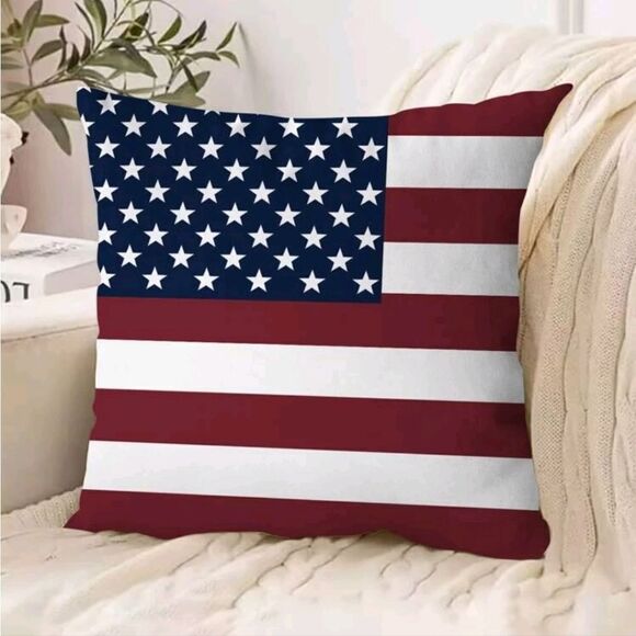 American Flag 🇺🇸 Pillow Cover - Picture 2 of 5